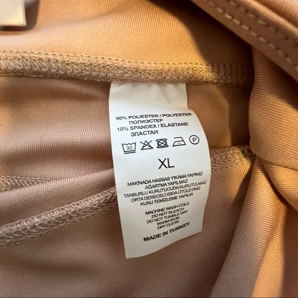 Peachy Keen Leggings